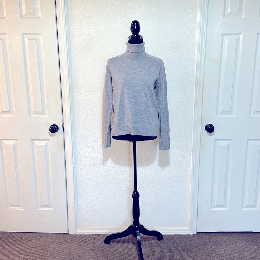 Pendleton 100% Merino Wool turtleneck